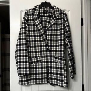 Rue21 | Black & White Plaid Blazer
